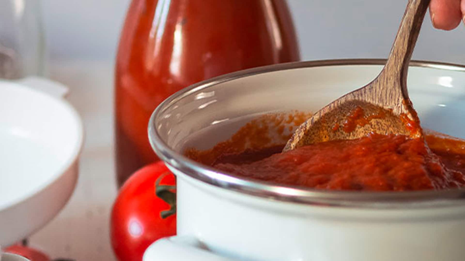Tomatensoße mit Einkochguide
